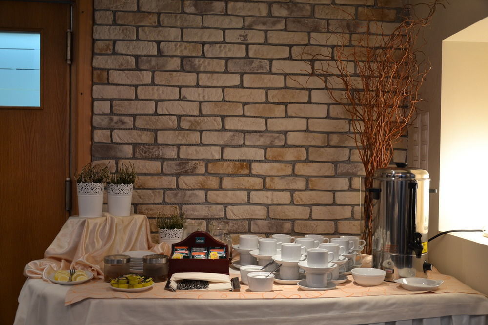 Karat Bed & Breakfast Warsaw Ngoại thất bức ảnh